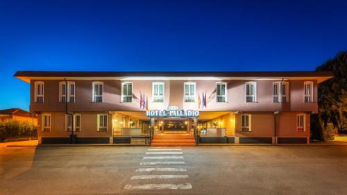 Hotel Palladio - image 13