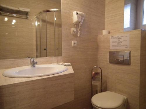 Aparthotel Adler - image 7