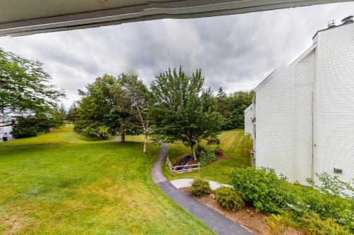 The Lodge - image 9