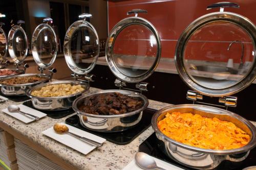 275161913 Holiday Inn Acapulco La Isla by IHG