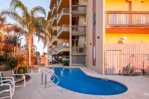 Galleon Bay Condominiums #207