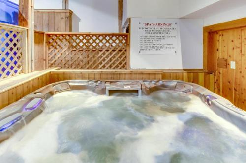 Mountainside Resort III - image 11