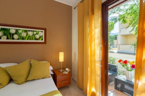 One-Bedroom Apartment (3 Adults) image 10