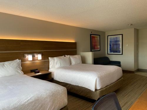 Holiday Inn Express Hotel & Suites Somerset Central, an IHG Hotel