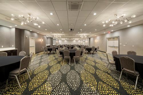 会议室/宴会厅, Holiday Inn & Suites Decatur-Forsyth By IHG in 巴撒尔特(IL)