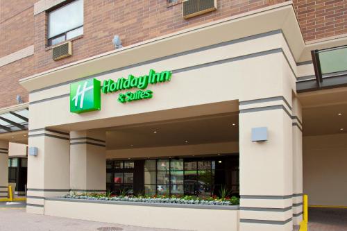 Holiday Inn & Suites Winnipeg Downtown, an IHG Hotel