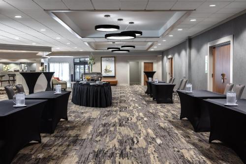 Holiday Inn Hotel & Suites Des Moines-Northwest by IHG in Urbandale, USA