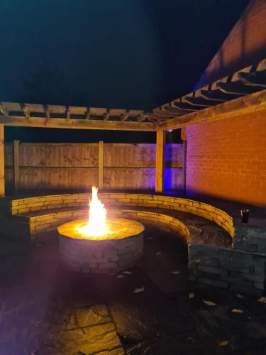 Luxury Modern House Landscaped Garden With Fire Pit, , Norfolk