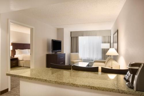 Holiday Inn Scottsdale North- Airpark an IHG Hotel - image 10