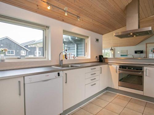 Five-Bedroom Holiday home in Millinge