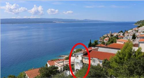 Apartments Neve - 100 m from pebble beach