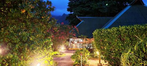 景色, ペンション レ 3 カスケード (Pension Les 3 Cascades) in ライアテア