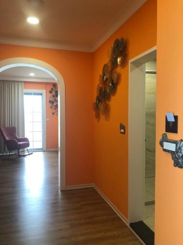 Dafu Qiandai Manor in Zhuangwei Township