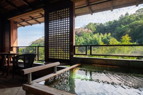 Banheiro, Manyou no Sato Hakuunsou in Yugawara