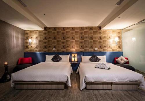 room detail thumbnail 0