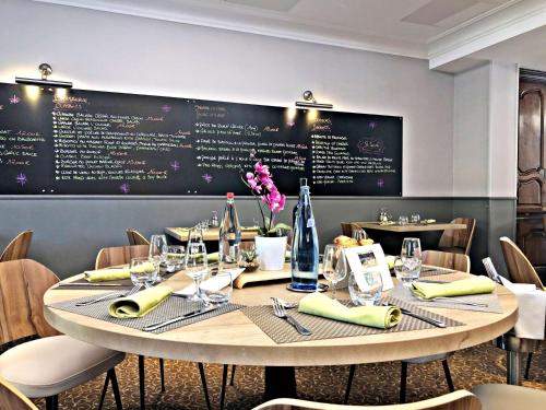 Best Western Marseille Aeroport - image 10