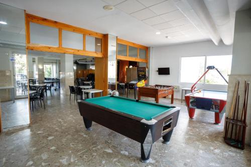 Hotel Tres Anclas - image 2