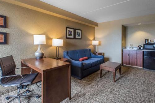 Comfort Inn & Suites Knoxville West - image 8