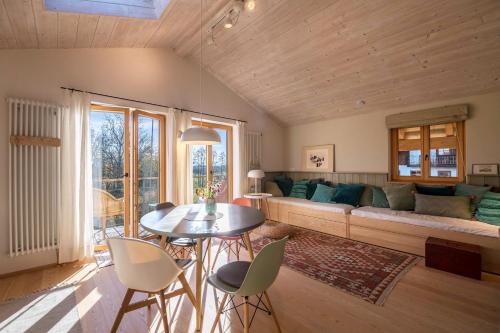 Ferienwohnung Bei der Topferei 4.0km von Obing entfernt