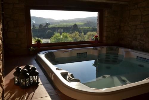  Masia Caselles in Fonollosa