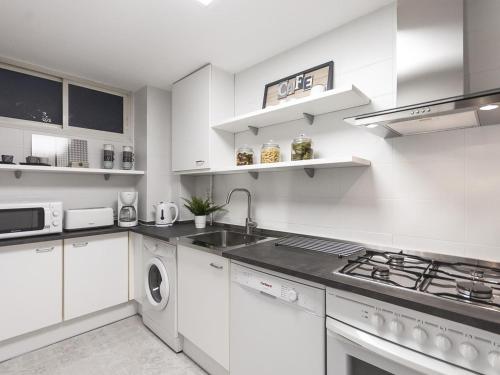 Lets holidays apartment with summer pool - image 3