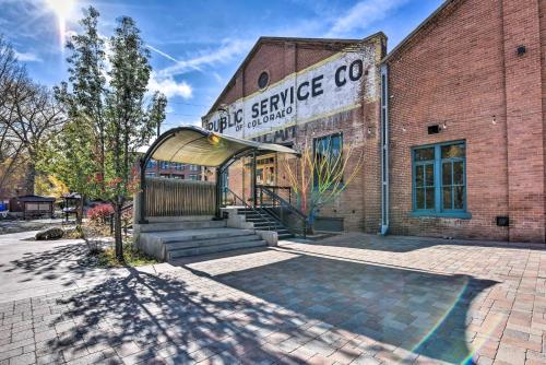 Historic Palace Loft with Reserved Parking Space!