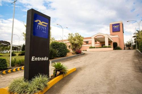 Fênix Hotel Varginha in วาร์กิงญา