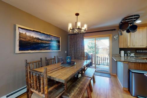 Sawmill Station Getaway - image 5