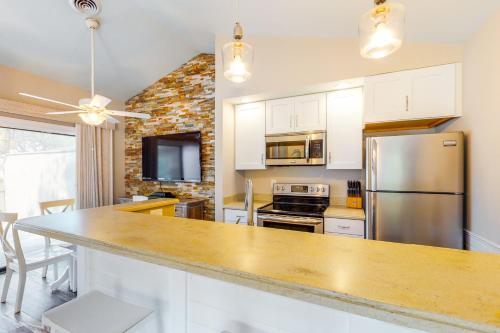 Sea Colony - 4103 Volley - image 3
