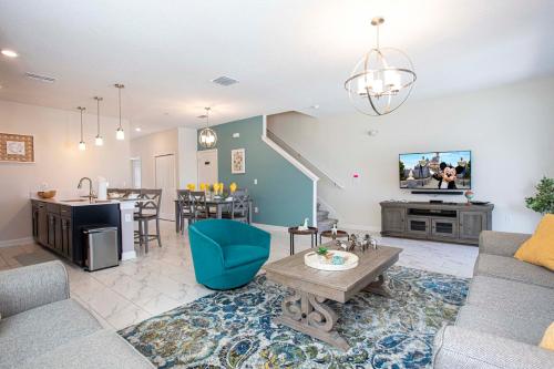 Stunning 5 Bedroom w/ Pool Close to Disney 8939 @ChampionsGateResort - image 8