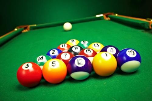 City Center Maneezi Eightball Apartment