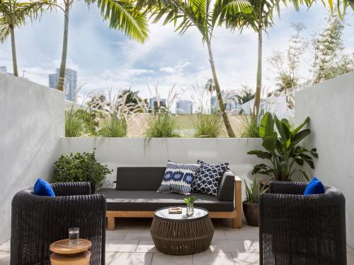275348314 Kimpton Angler’s Hotel South Beach by IHG