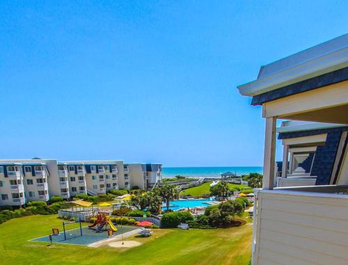 Beautiful Crystal Coast Apartments on Atlantic Beach - main image