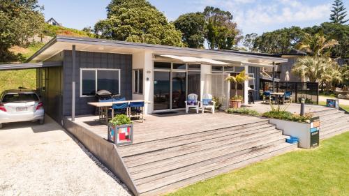 Golden Sand Beachfront Accommodation