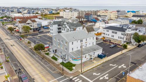 Hammock Inn & Suites North Beach Hotel