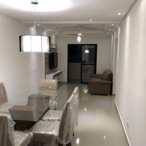 LINDO APTO 2 DORMS SENDO 1 SUITE