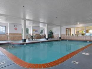 Microtel Inn & Suites by Wyndham Oklahoma City Airport in Bethany, USA