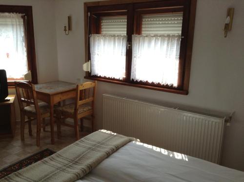Vanda Guest House - image 6