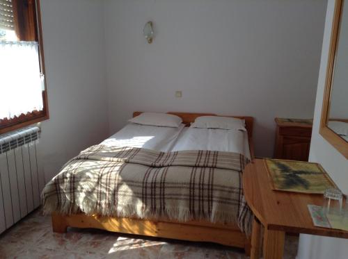 Vanda Guest House - image 10