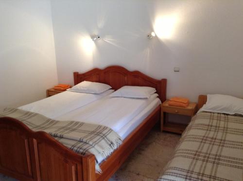 Vanda Guest House - image 2