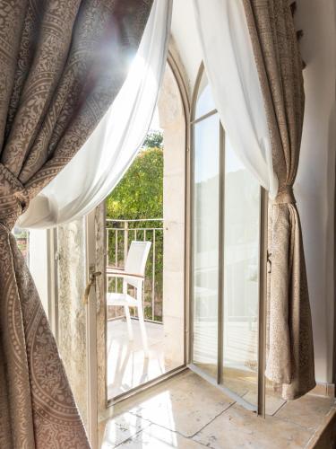 Flora Valley Boutique Hotel in Ein Karem