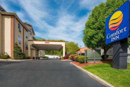 B&B Naugatuck - Comfort Inn Naugatuck-Shelton, CT - Bed and Breakfast Naugatuck