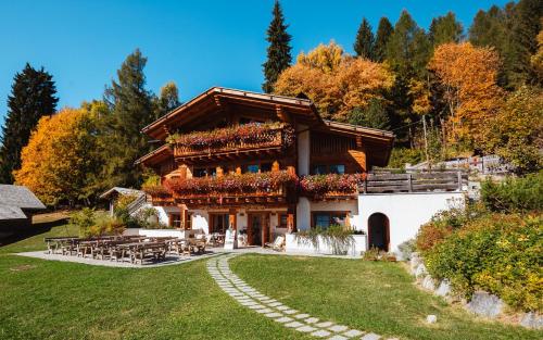 Farm Chalet Fogajard