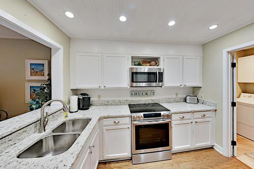 40BACKCT townhouse - image 5