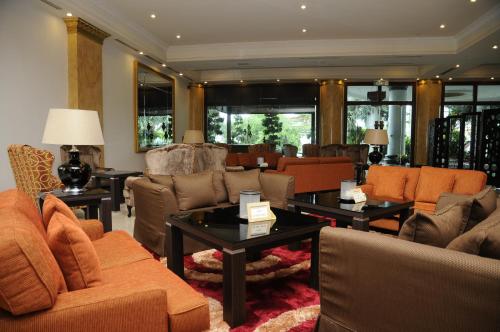 Bar/lounge, The Katerina Hotel in Batu Pahat