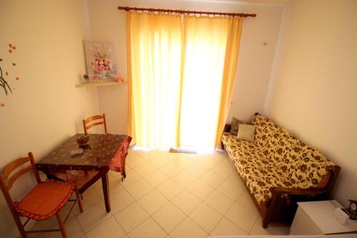 Mona`s apartments 1