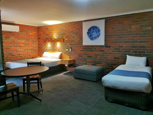 Town House Motor Inn in เฮอร์แชม