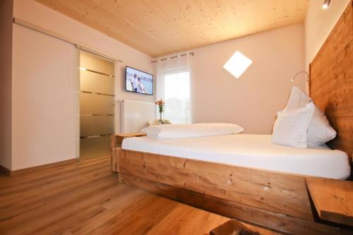 Comfort Single Room with Shower