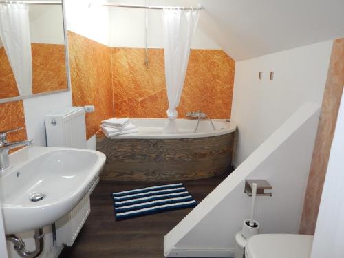 Hotel Ems Jade - image 4