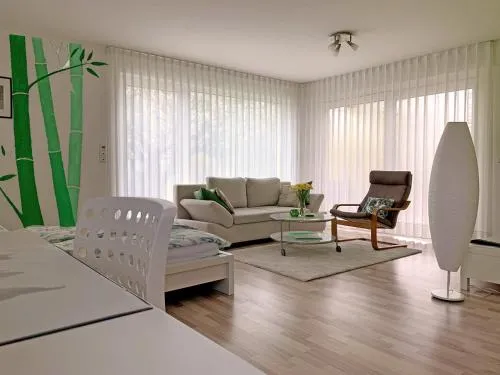 Ferienwohnung Zimmergrün am Nordpark in Mönchengladbach, Deutschland